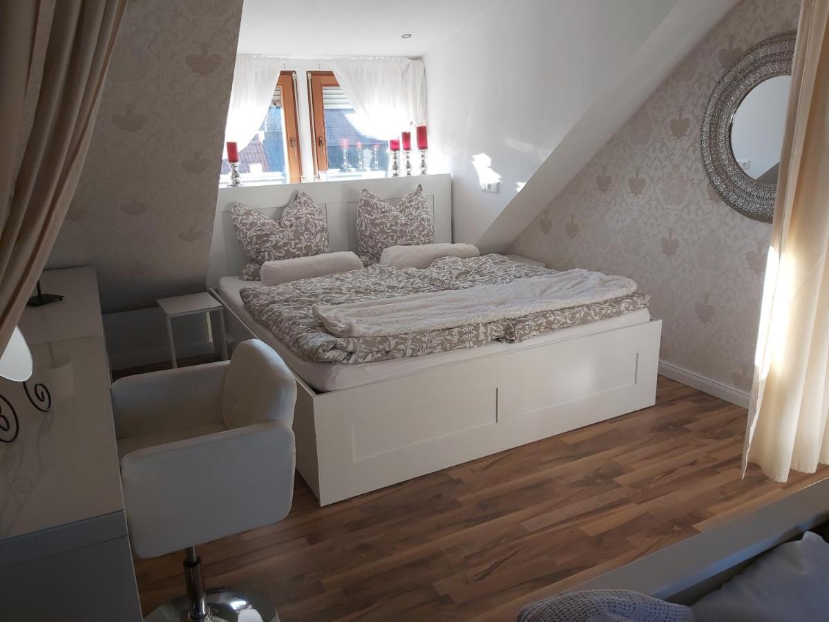 Mitten Im Schoenen Frankenland Apartamento